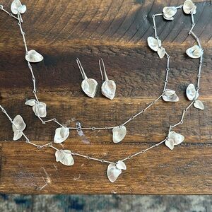 Sil Pada Sterling Silver Leaf Necklace and Earring Set